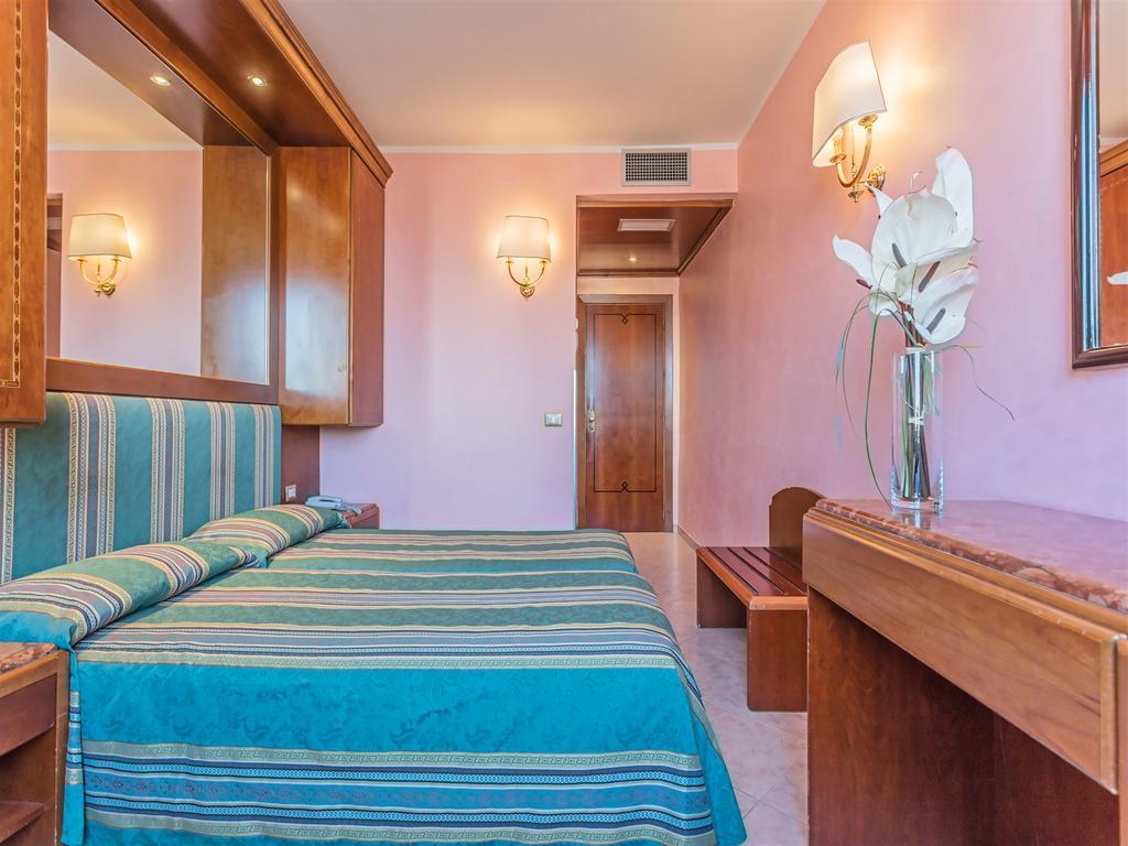 Raeli Hotel Siracusa Rome Luaran gambar