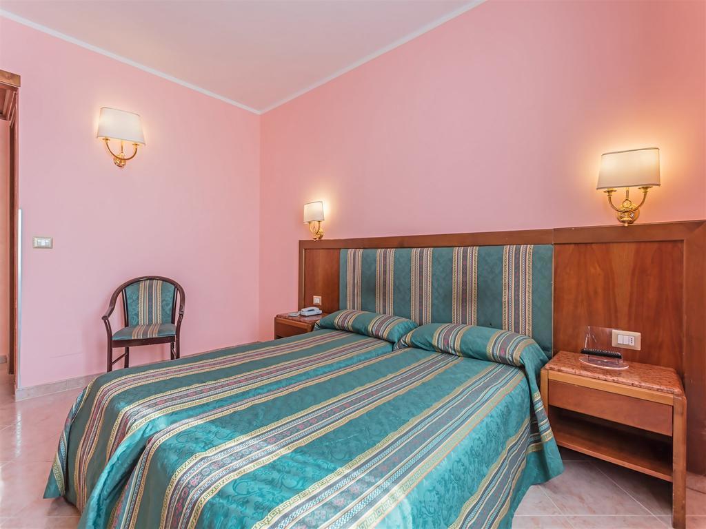 Raeli Hotel Siracusa Rome Luaran gambar